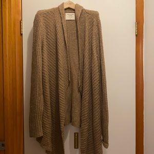 Abercrombie tan cardigan
